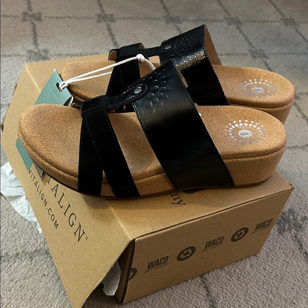 REVITALIGN Andover Black Wedge Slide Sandals